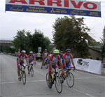 gal/2005/2005-10 Fondo Valdarbia 2005/3 - Arrivo giro corto/_thb_DSCN2764-01.jpg